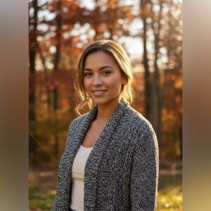 Eddie Bauer Black and White Knit Sweater